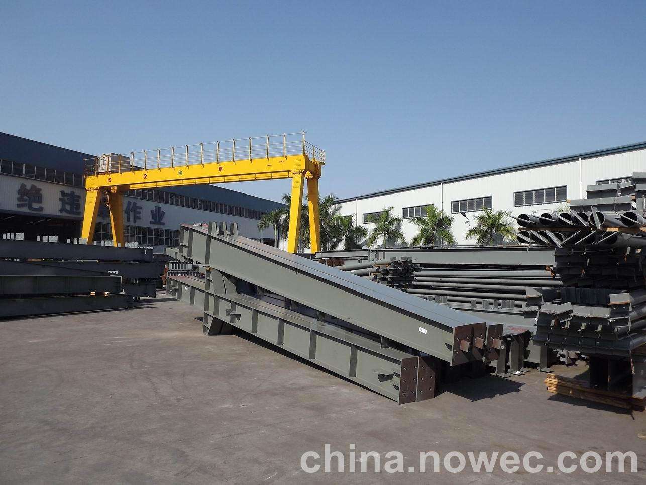 渝北网架工程中的分条（分块）吊装法